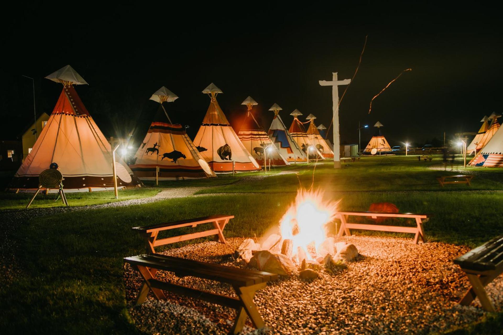 Indiana Camp - 150 M Od Suntago Park Hotel Grabce-Towarzystwo ภายนอก รูปภาพ